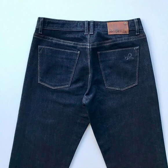DL1961 Vince Men's Stretch Straight Leg Dark-wash Blue Jeans EUC  29 X 34 - Picture 8 of 15
